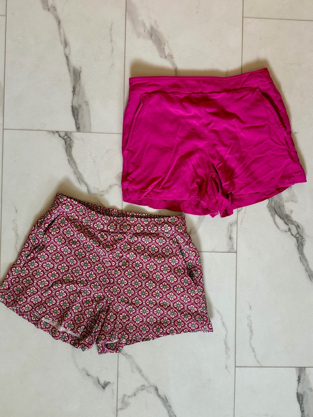 2 Playa Shorts